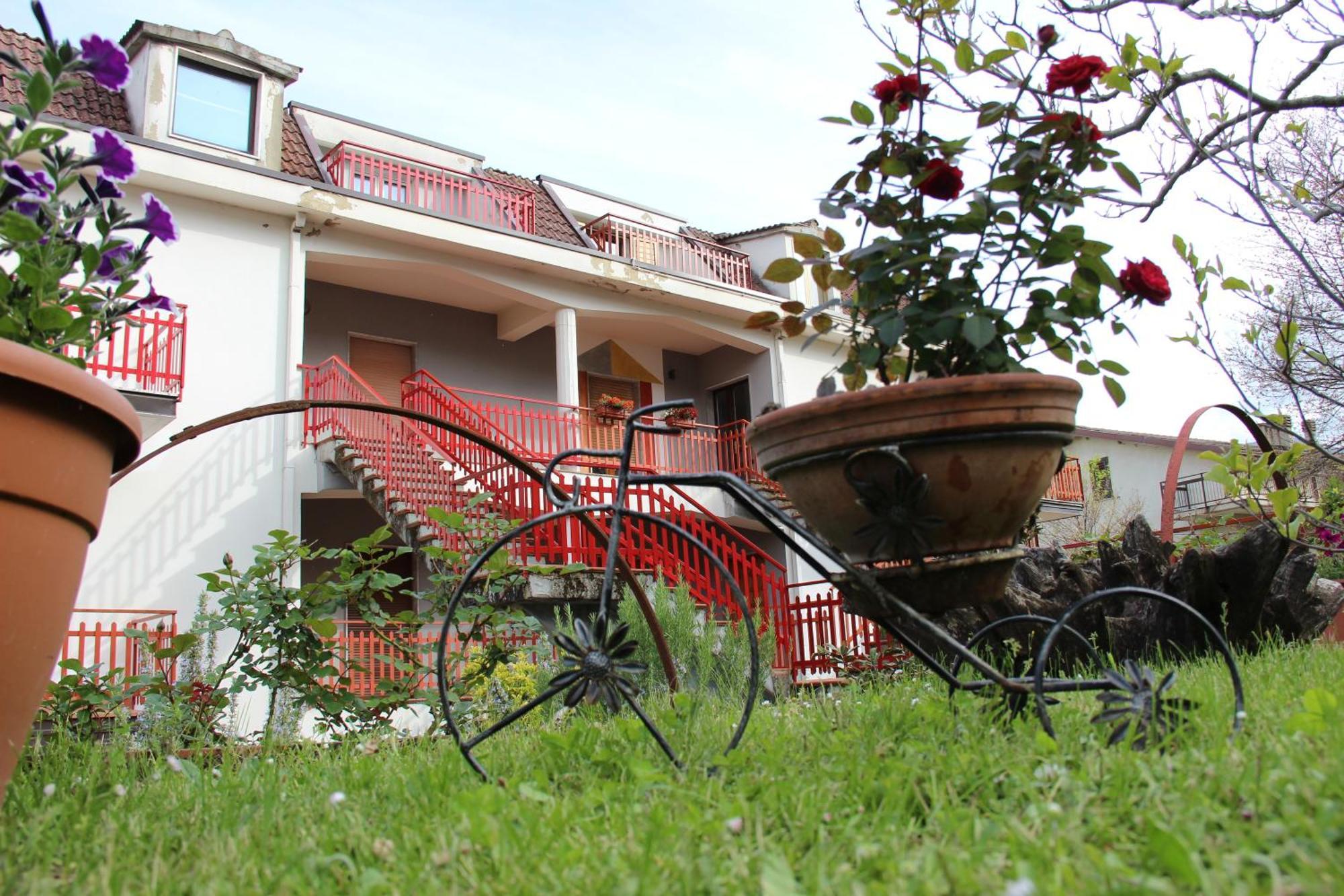 Lucanto Accommodations Calvello Εξωτερικό φωτογραφία